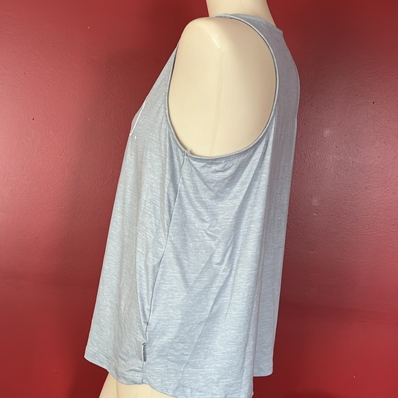 BNWOT Rae Dunn racer back tank top - Picture 15 of 15